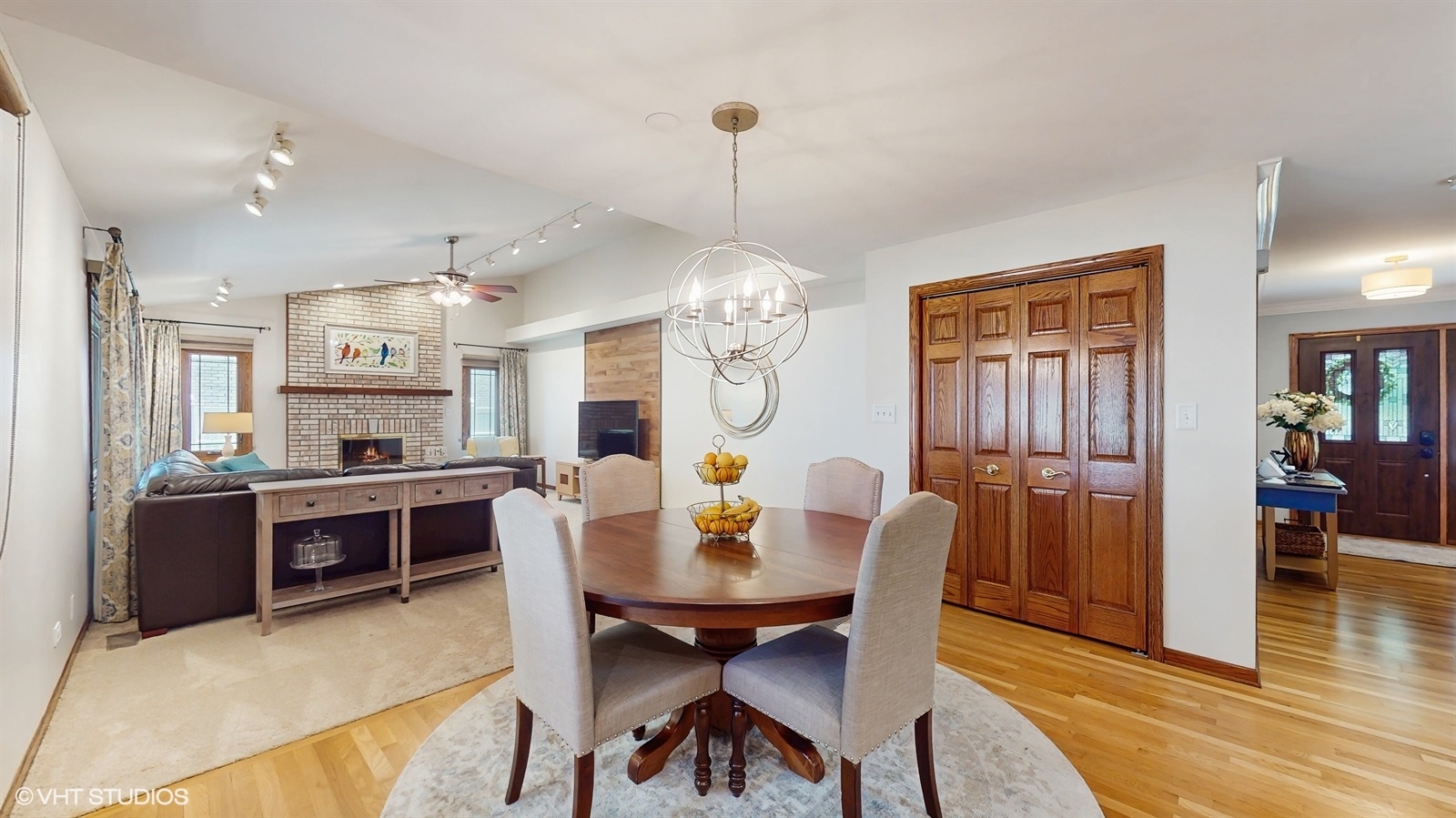 7824 W 157th Street, Orland Park, IL 60462