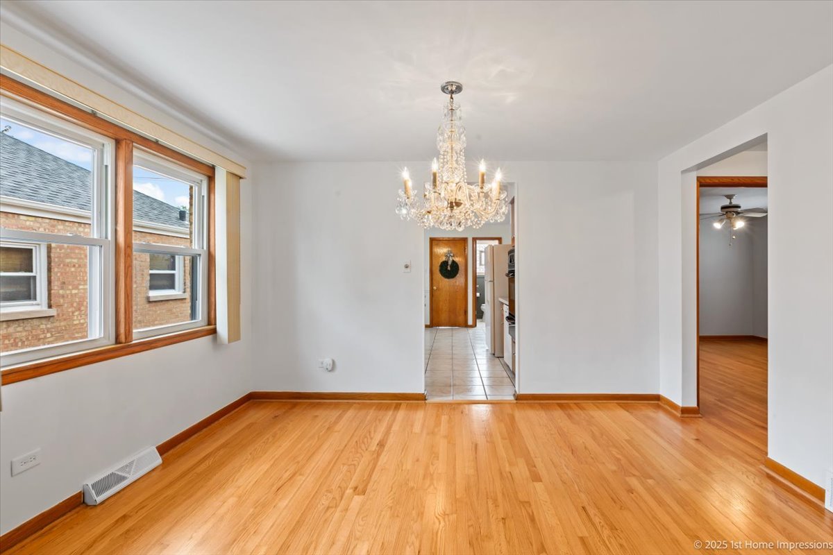 10423 S Sawyer Avenue, Chicago, IL 60655