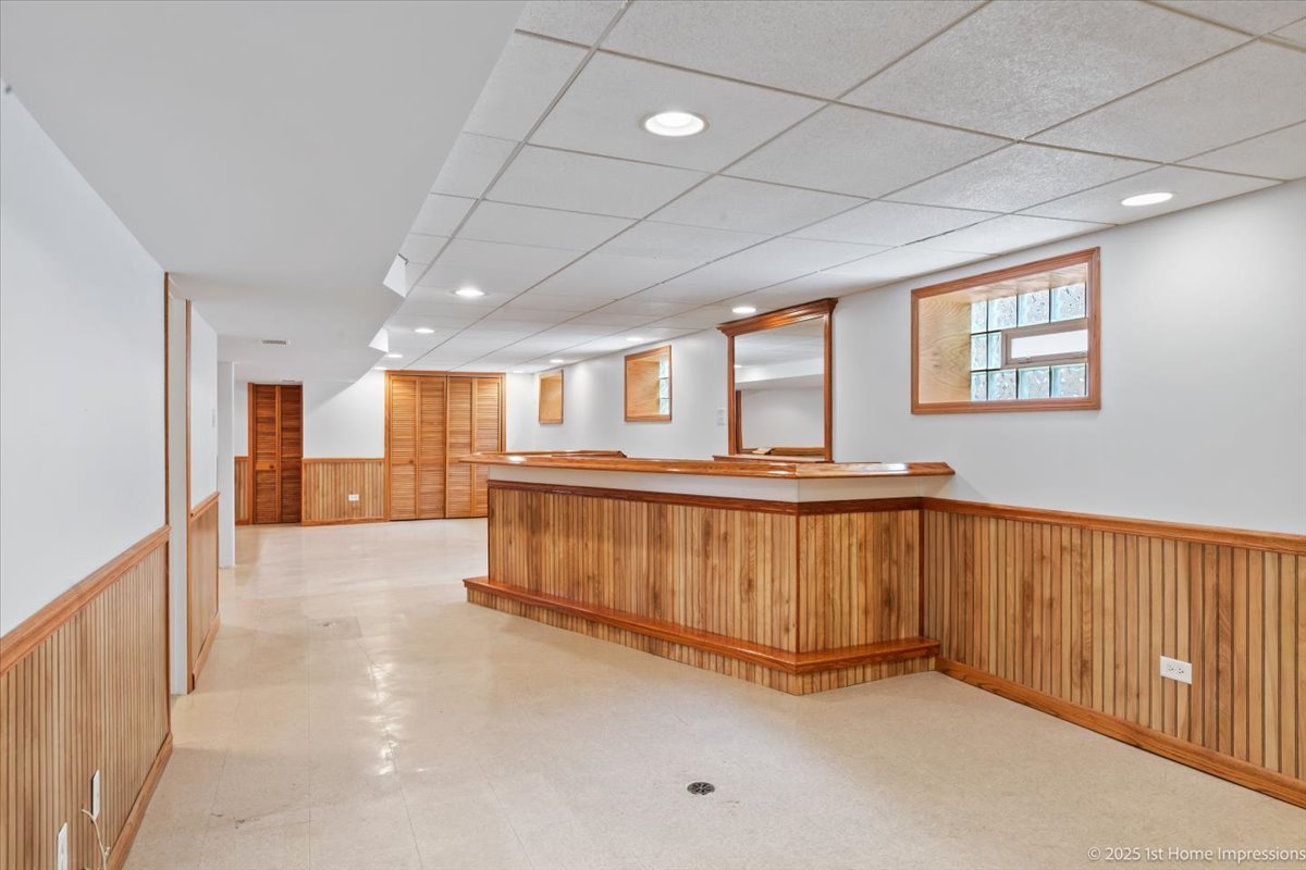 10423 S Sawyer Avenue, Chicago, IL 60655