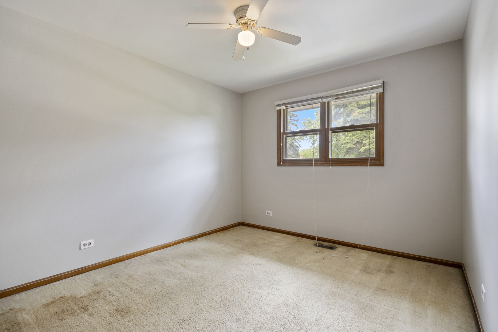 29W459 Lee Road, West Chicago, IL 60185