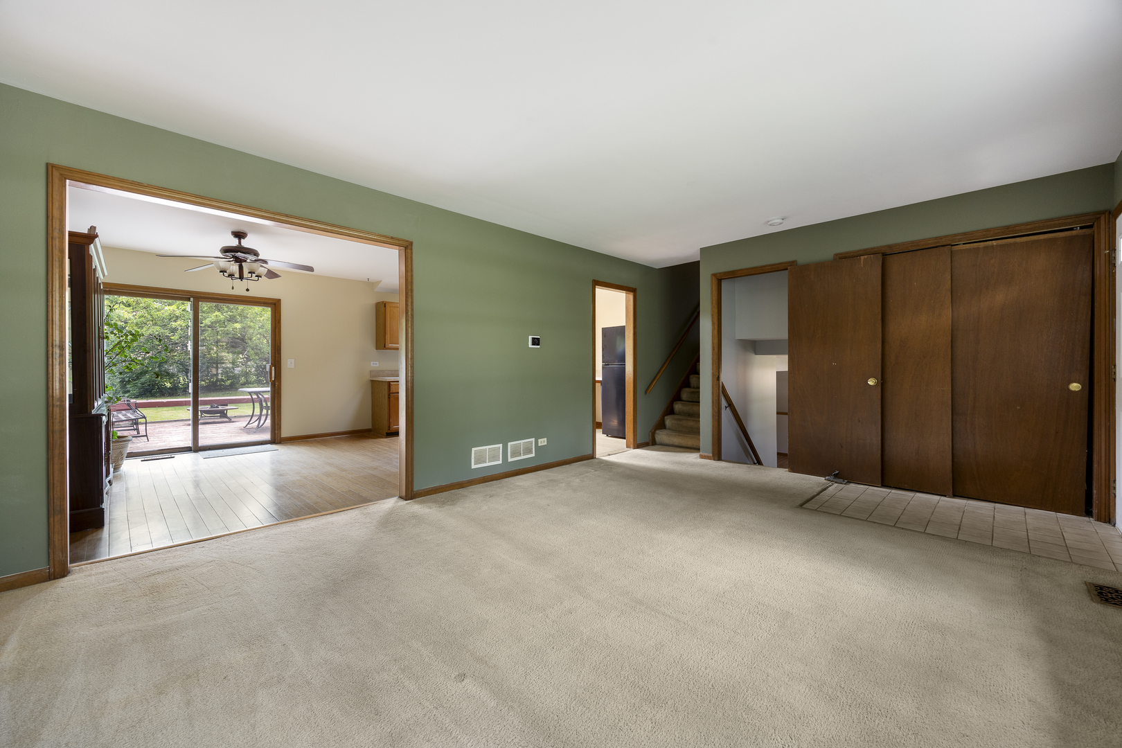 29W459 Lee Road, West Chicago, IL 60185