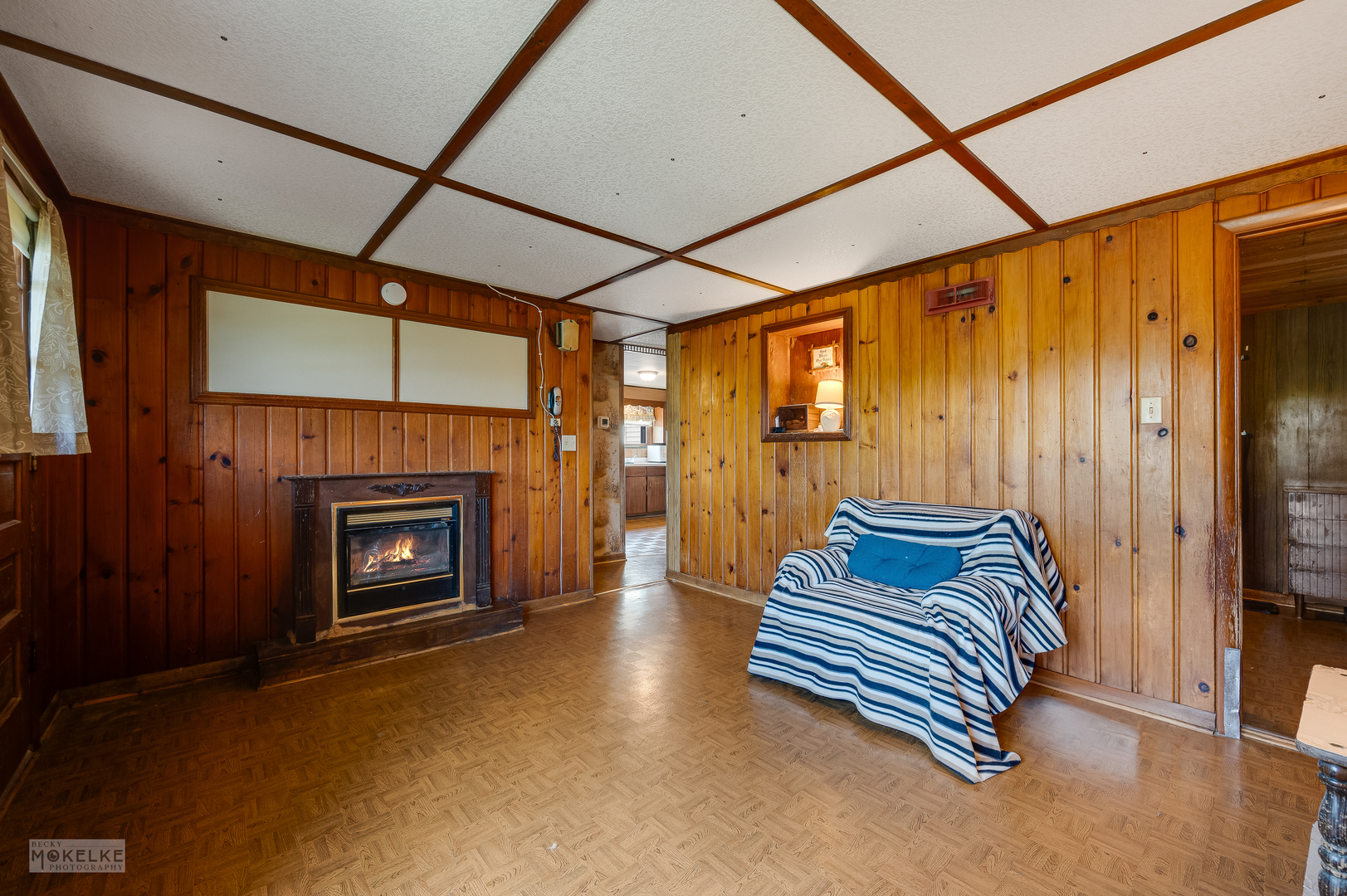 908 E Main Street, Newark, IL 60541
