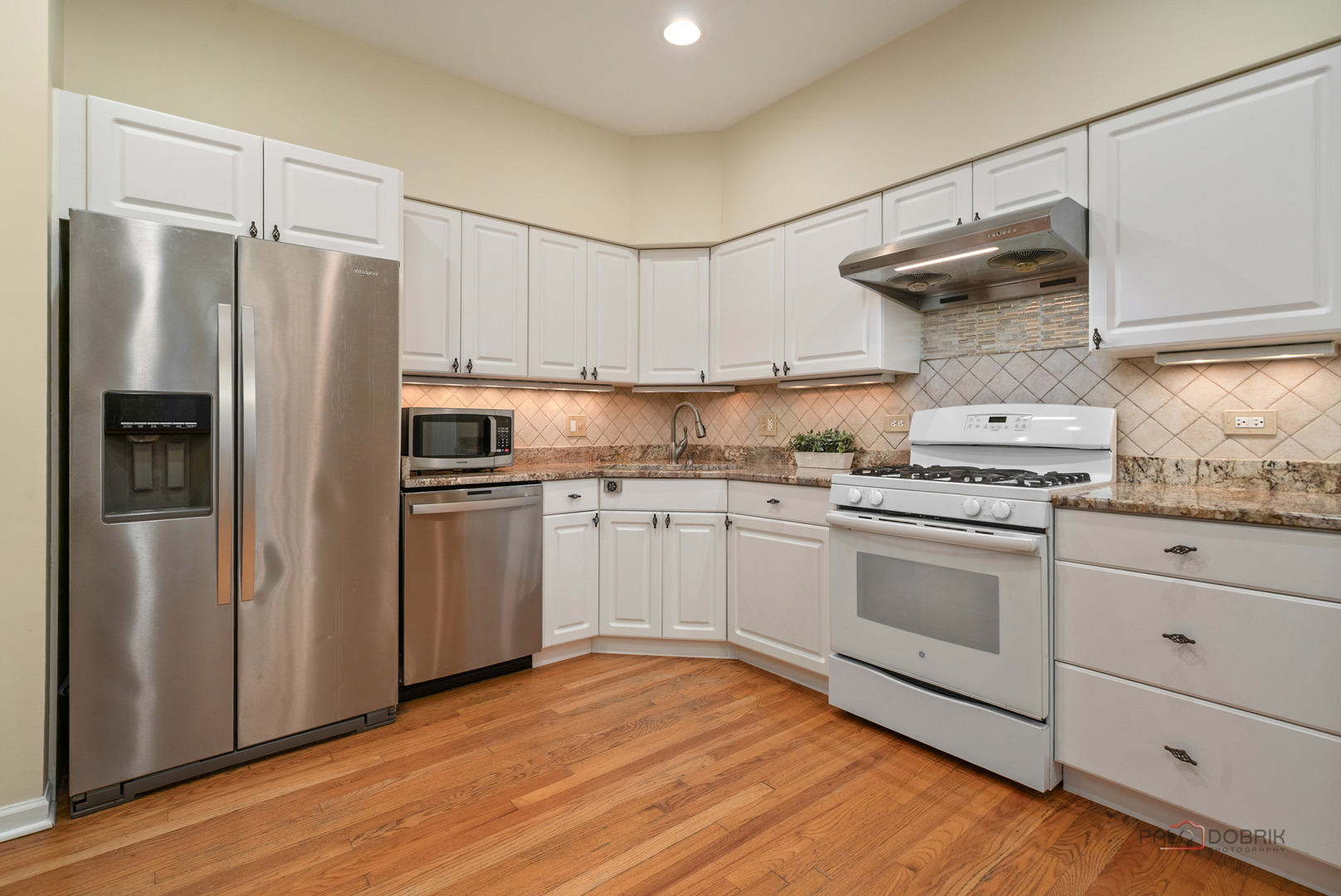 1804 Monroe Court, Glenview, IL 60025