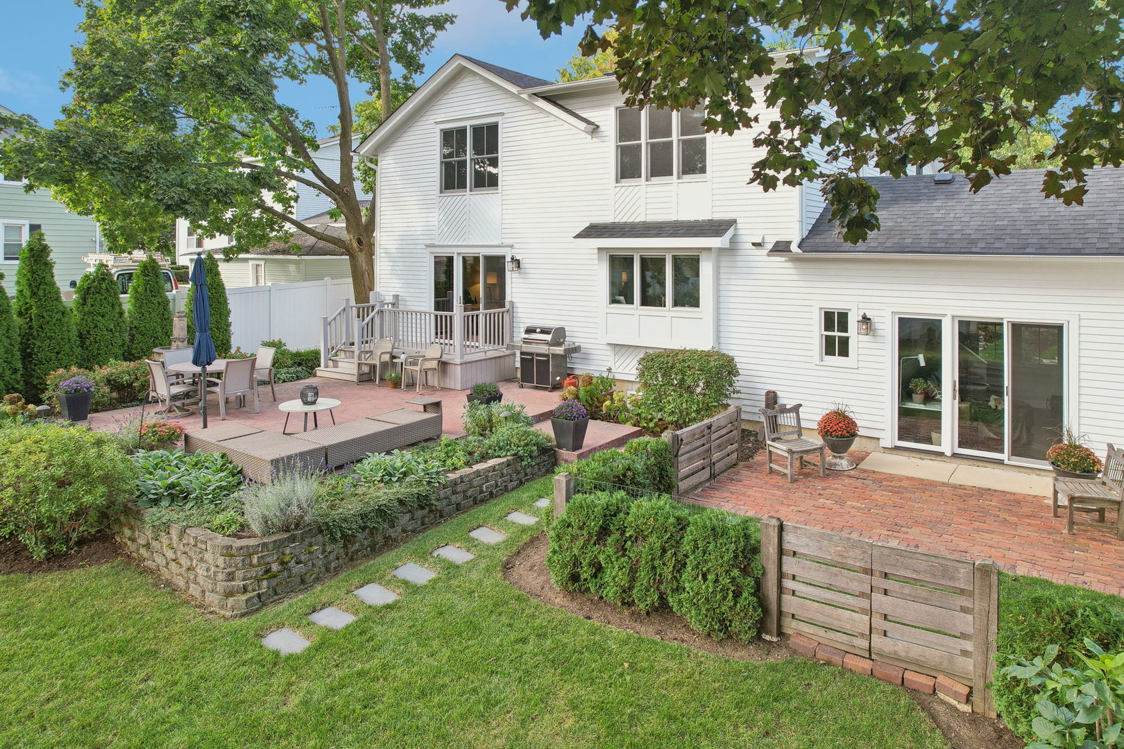 516 Ford Street, Geneva, IL 60134
