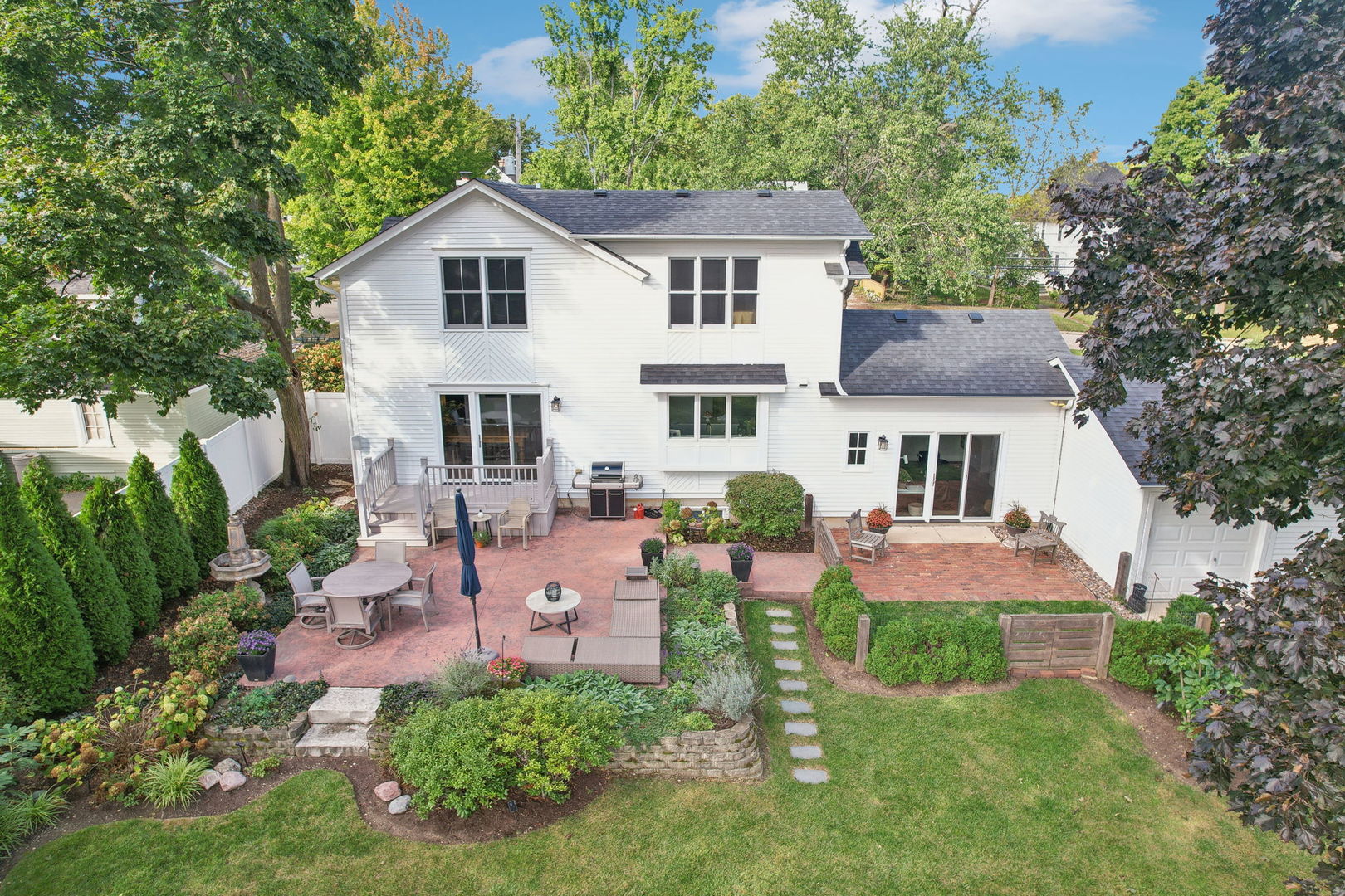 516 Ford Street, Geneva, IL 60134
