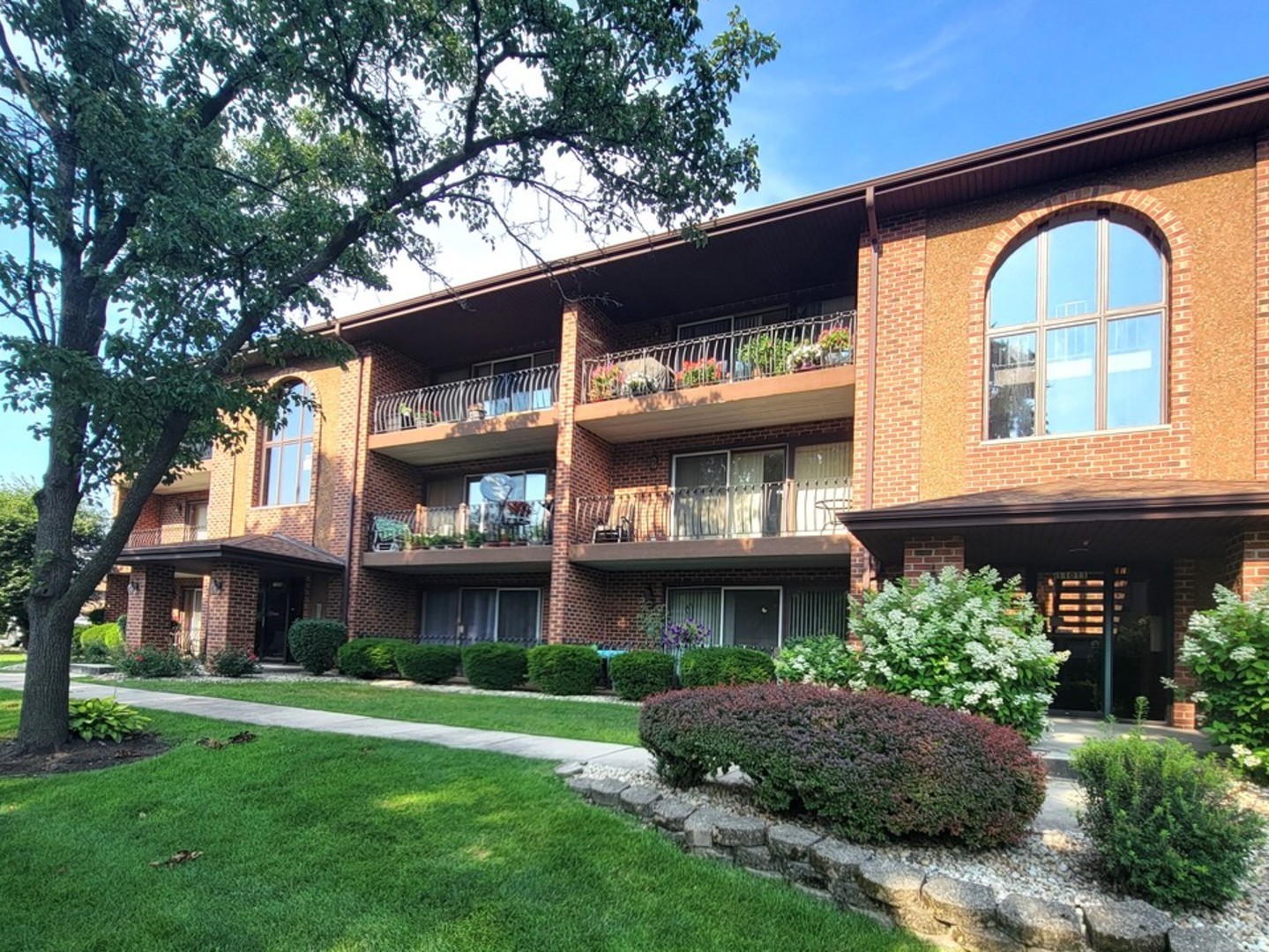 11009 Stony Creek Drive #1C, Palos Hills, IL 60465