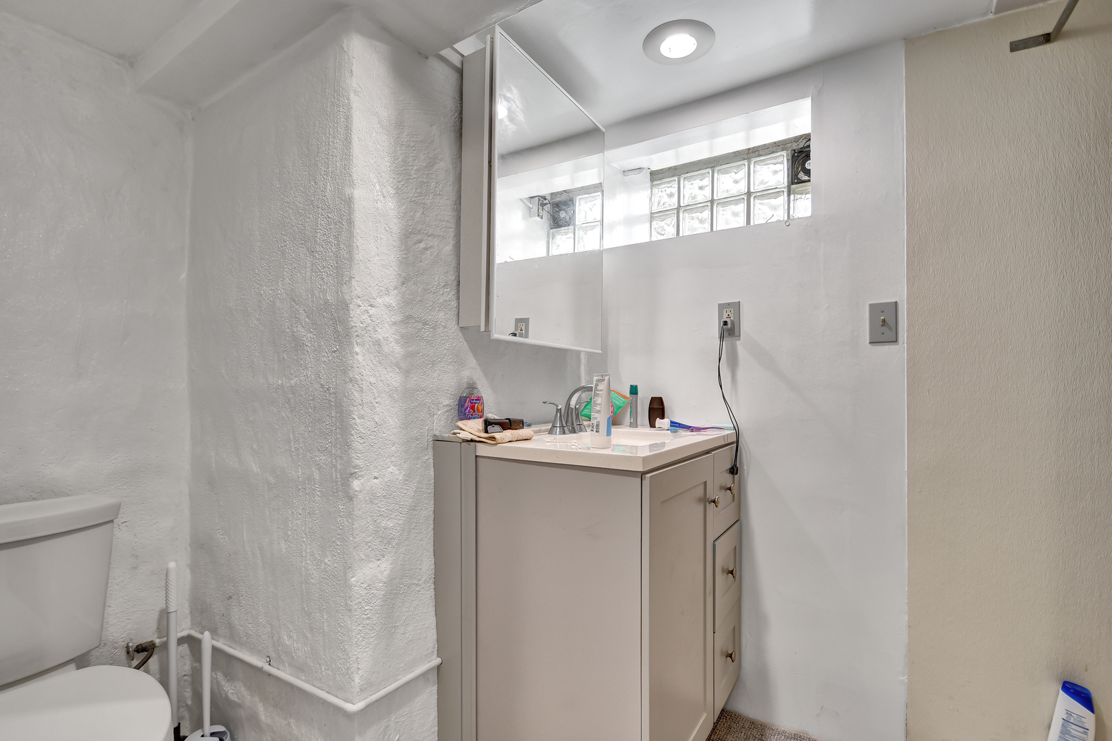 308 E 55th Street, Westmont, IL 60559