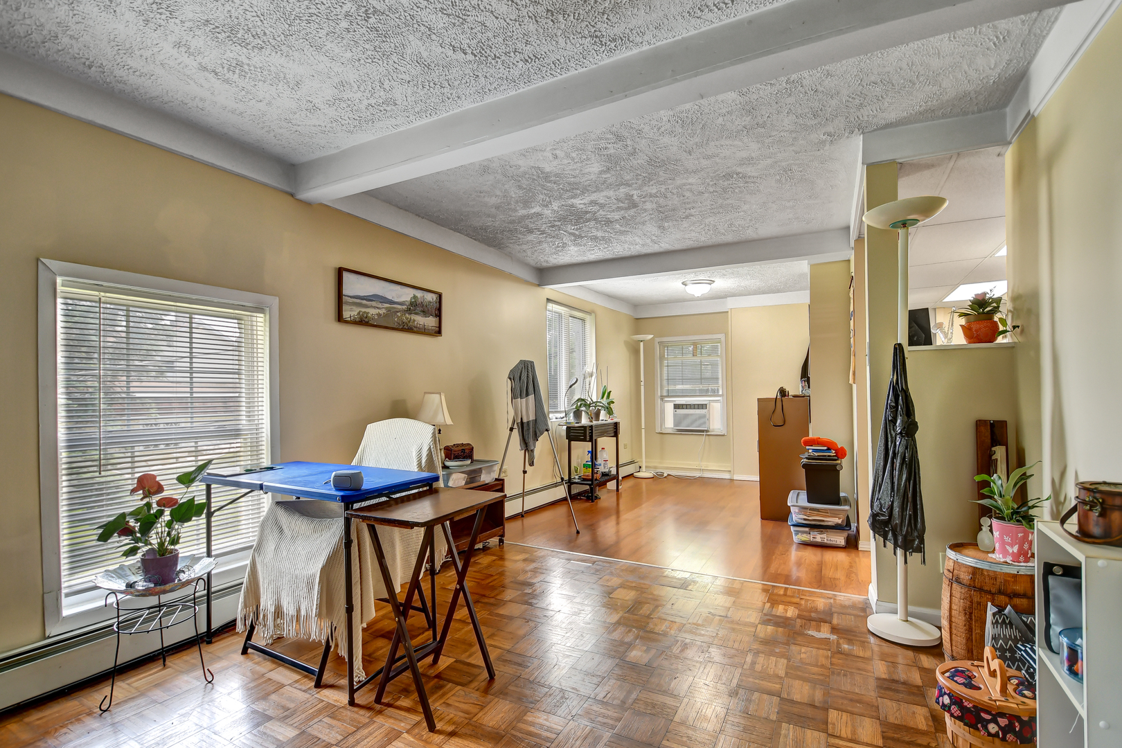 308 E 55th Street, Westmont, IL 60559