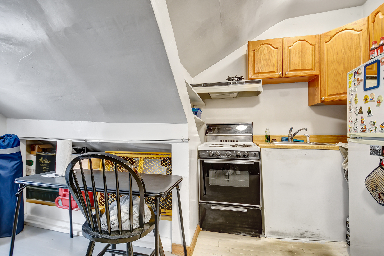 308 E 55th Street, Westmont, IL 60559