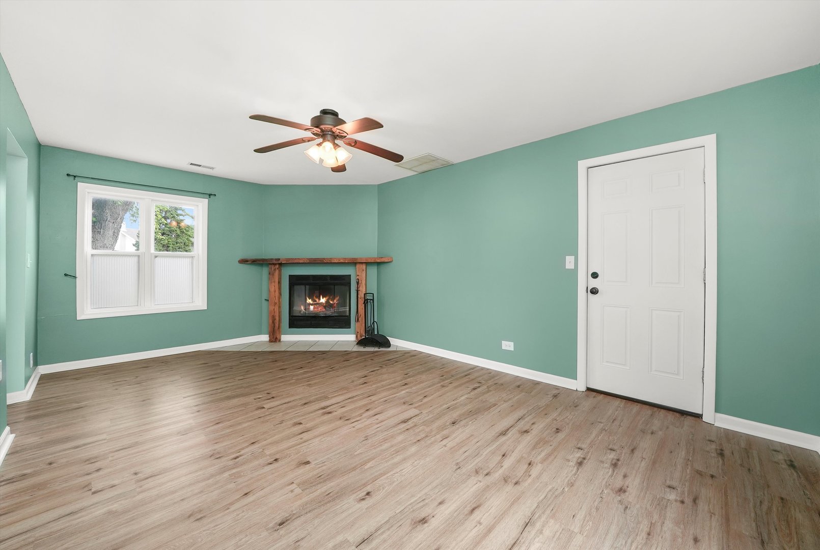 33351 N Park Street, Grayslake, IL 60030