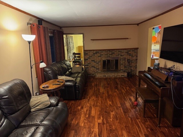 13 Manor Road, Lake Zurich, IL 60047