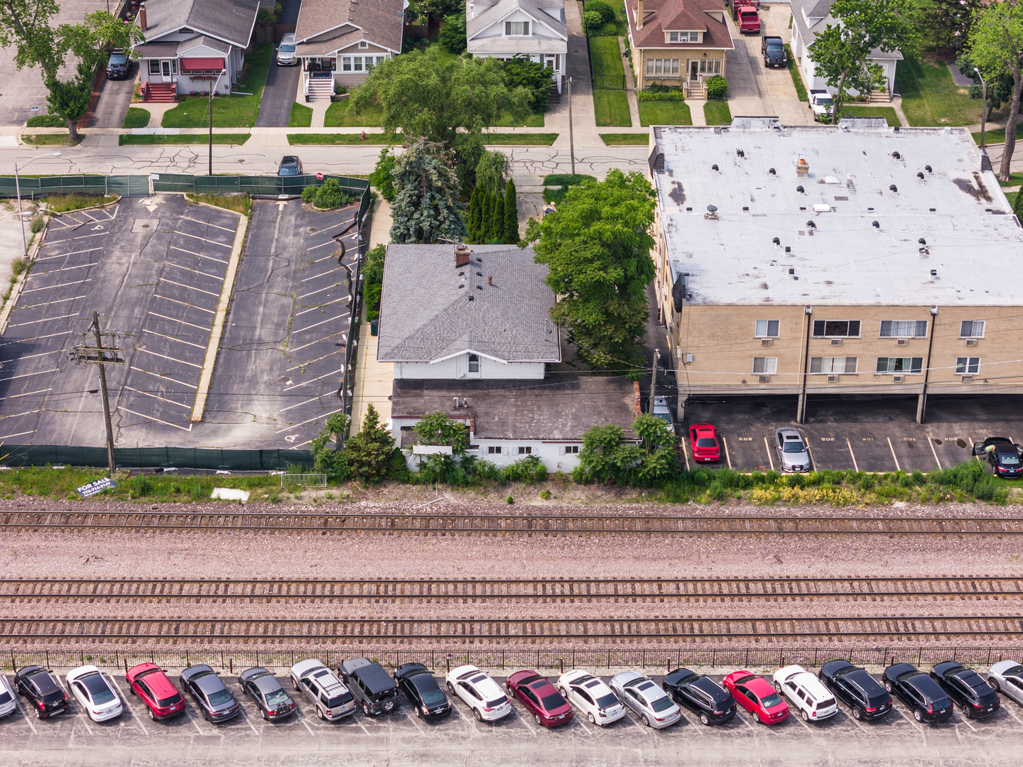 1330 Webford Avenue, Des Plaines, IL 60016