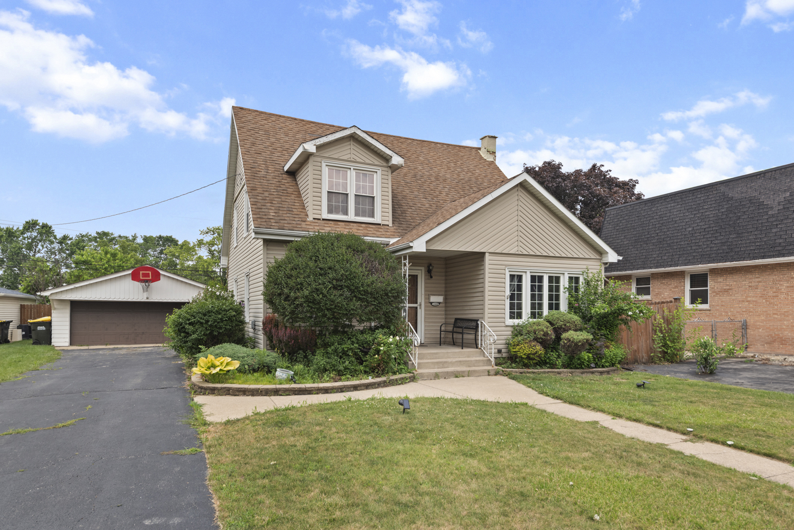 11030 Austin Avenue, Chicago Ridge, IL 60415