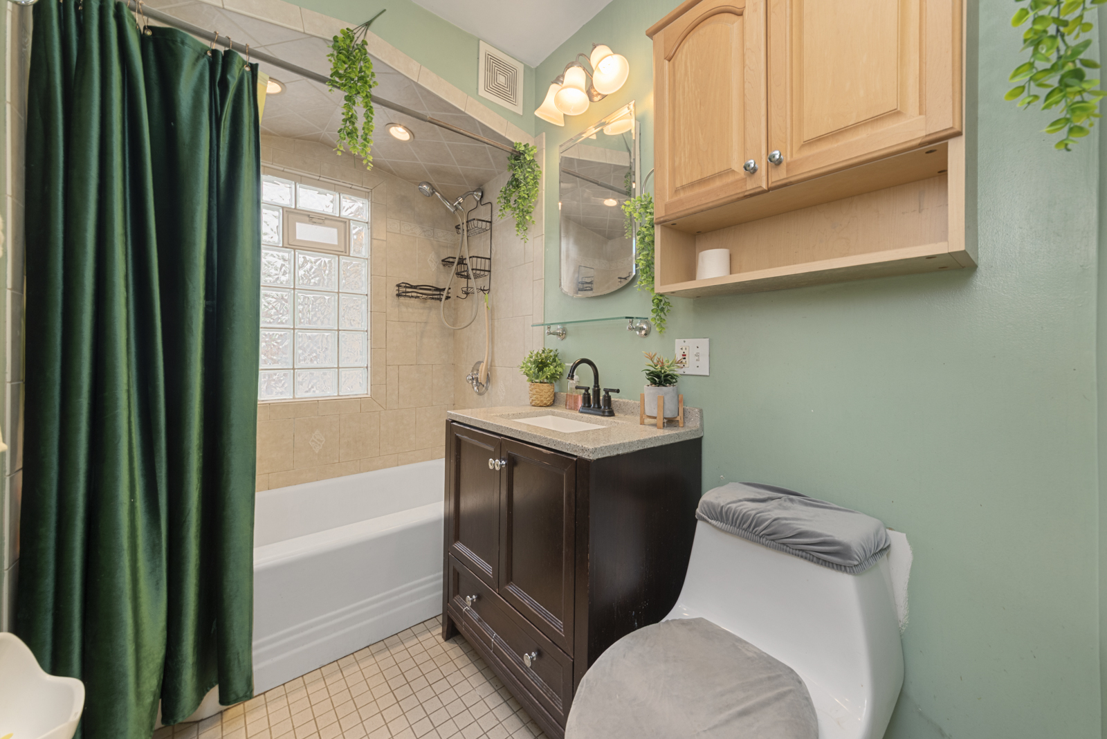 11030 Austin Avenue, Chicago Ridge, IL 60415