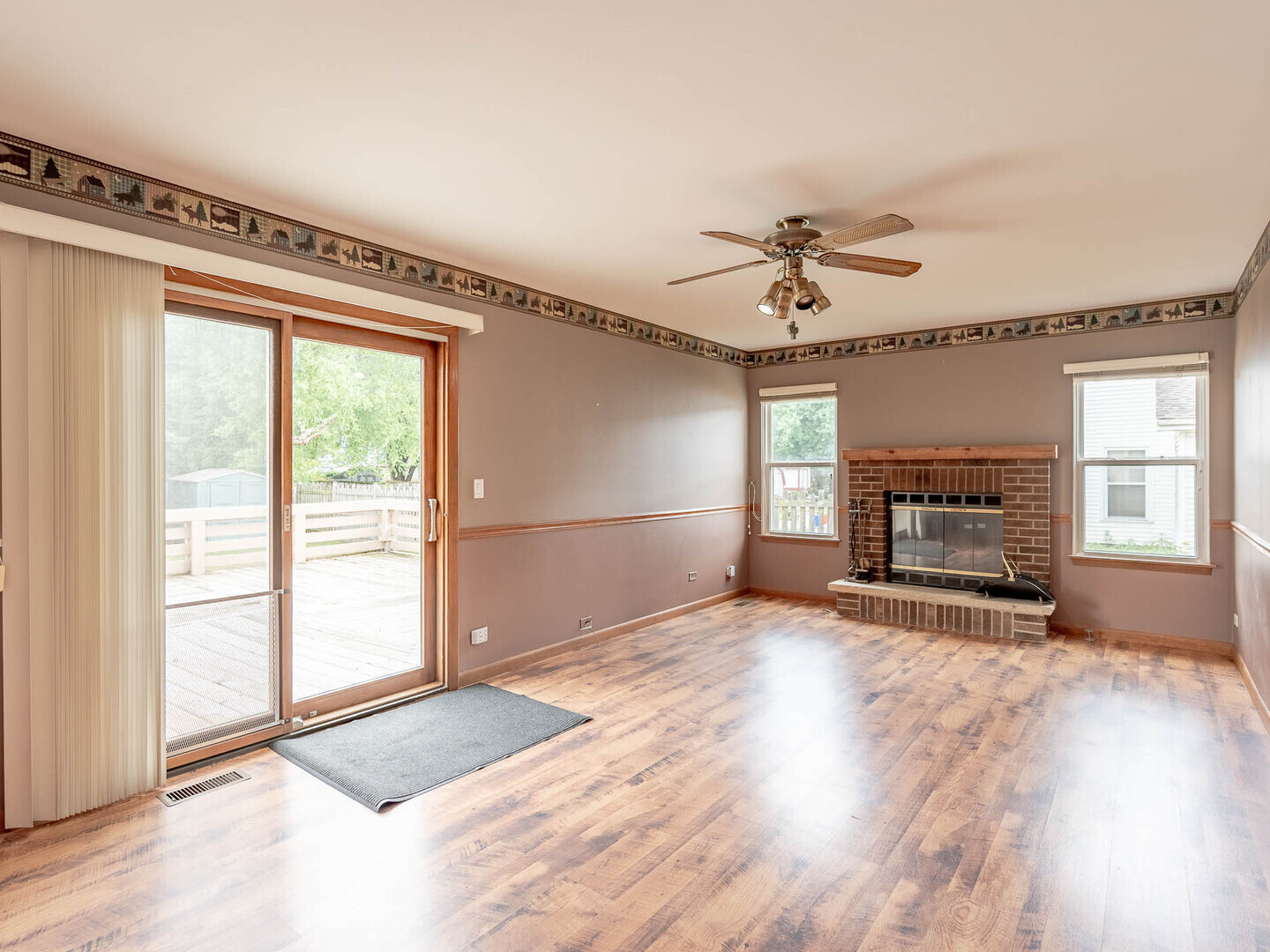 810 Fox Run Lane, Algonquin, IL 60102
