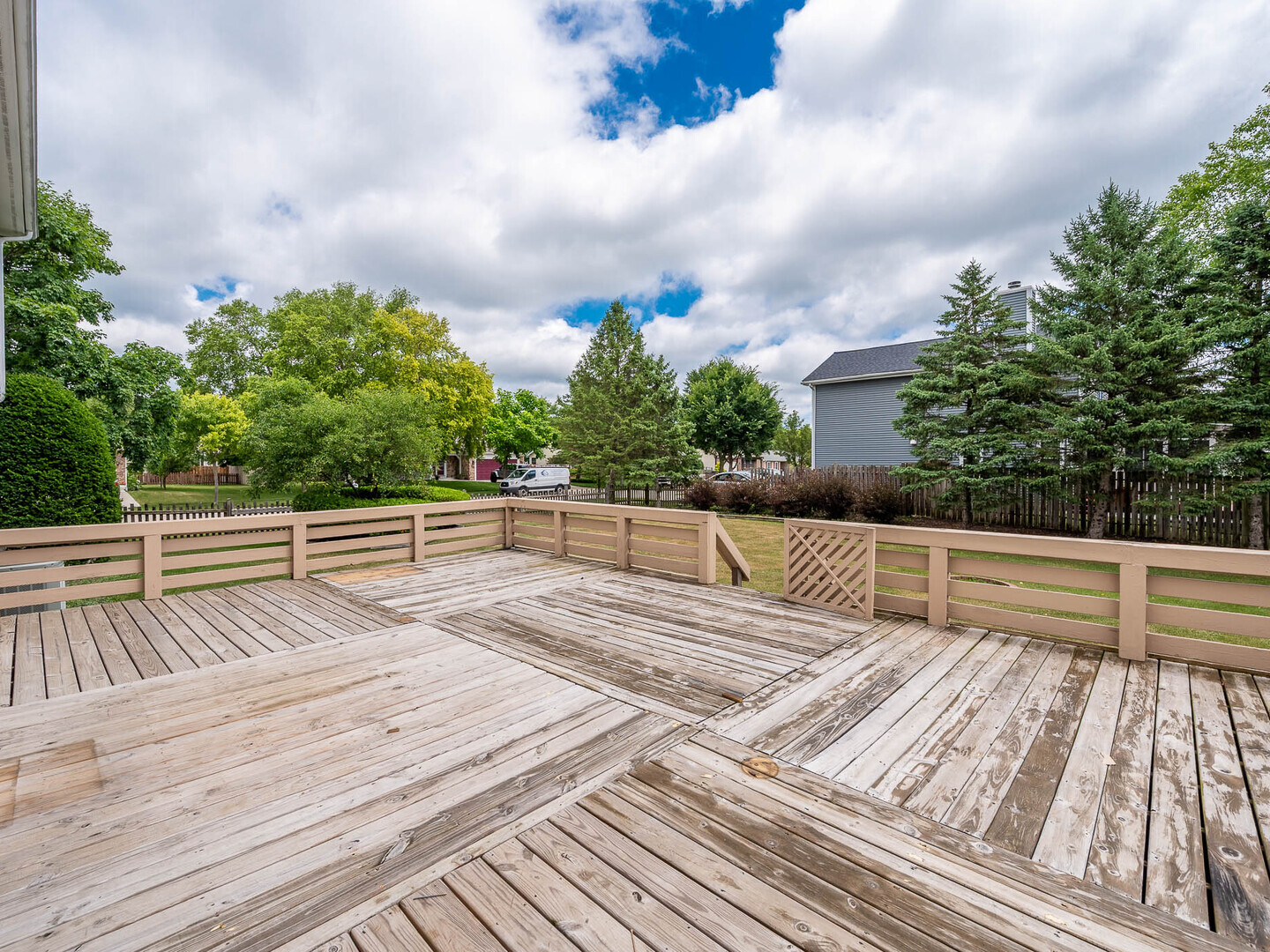 810 Fox Run Lane, Algonquin, IL 60102