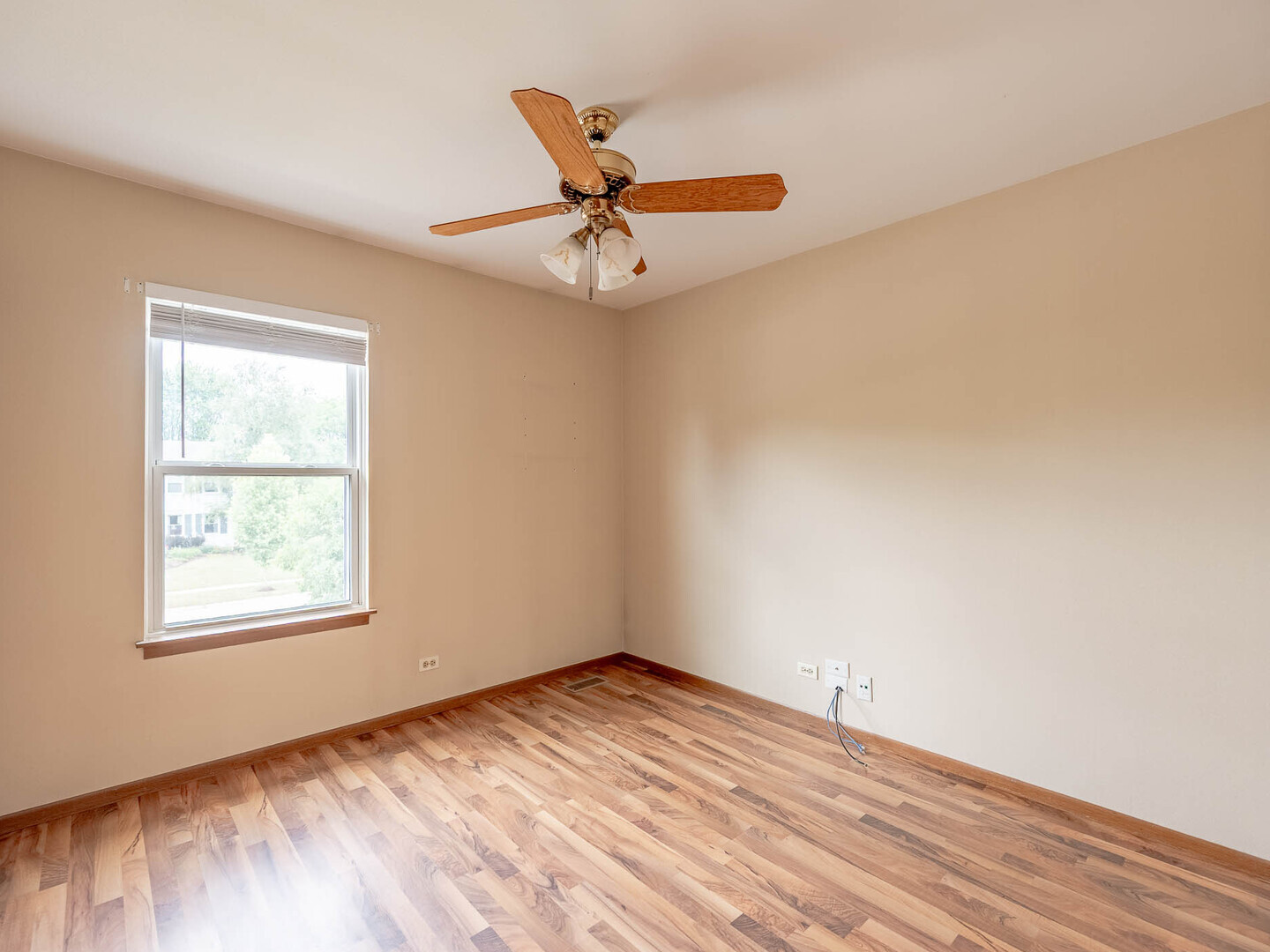 810 Fox Run Lane, Algonquin, IL 60102