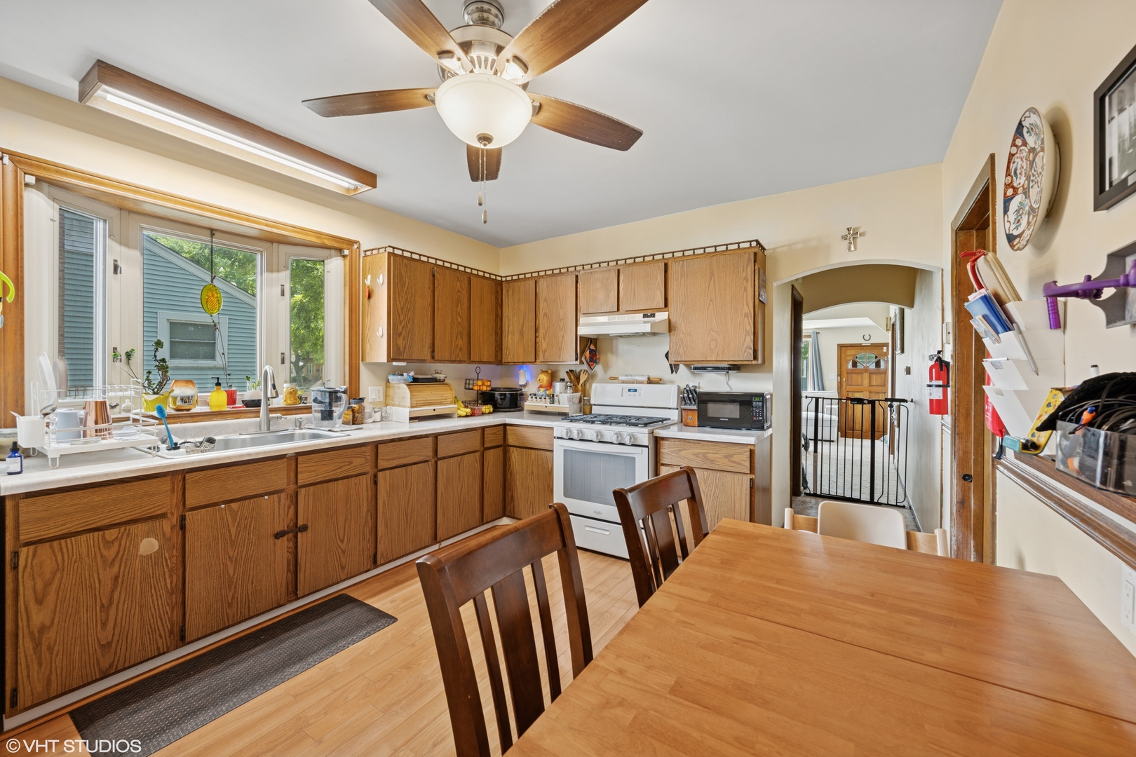 8124 44th Street, Lyons, IL 60534
