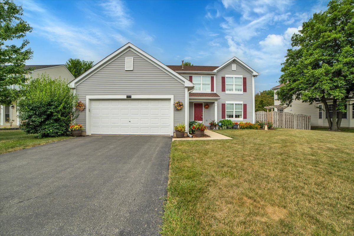 157 Concord Drive, Oswego, IL 60543