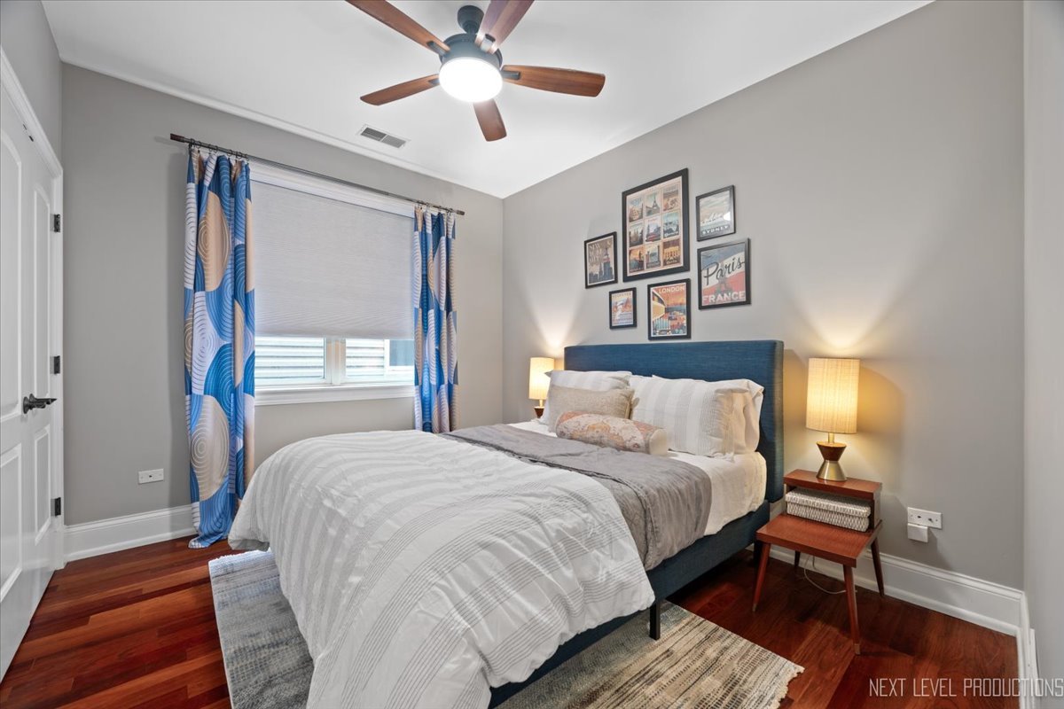 2340 W Roscoe Street #2W, Chicago, IL 60618
