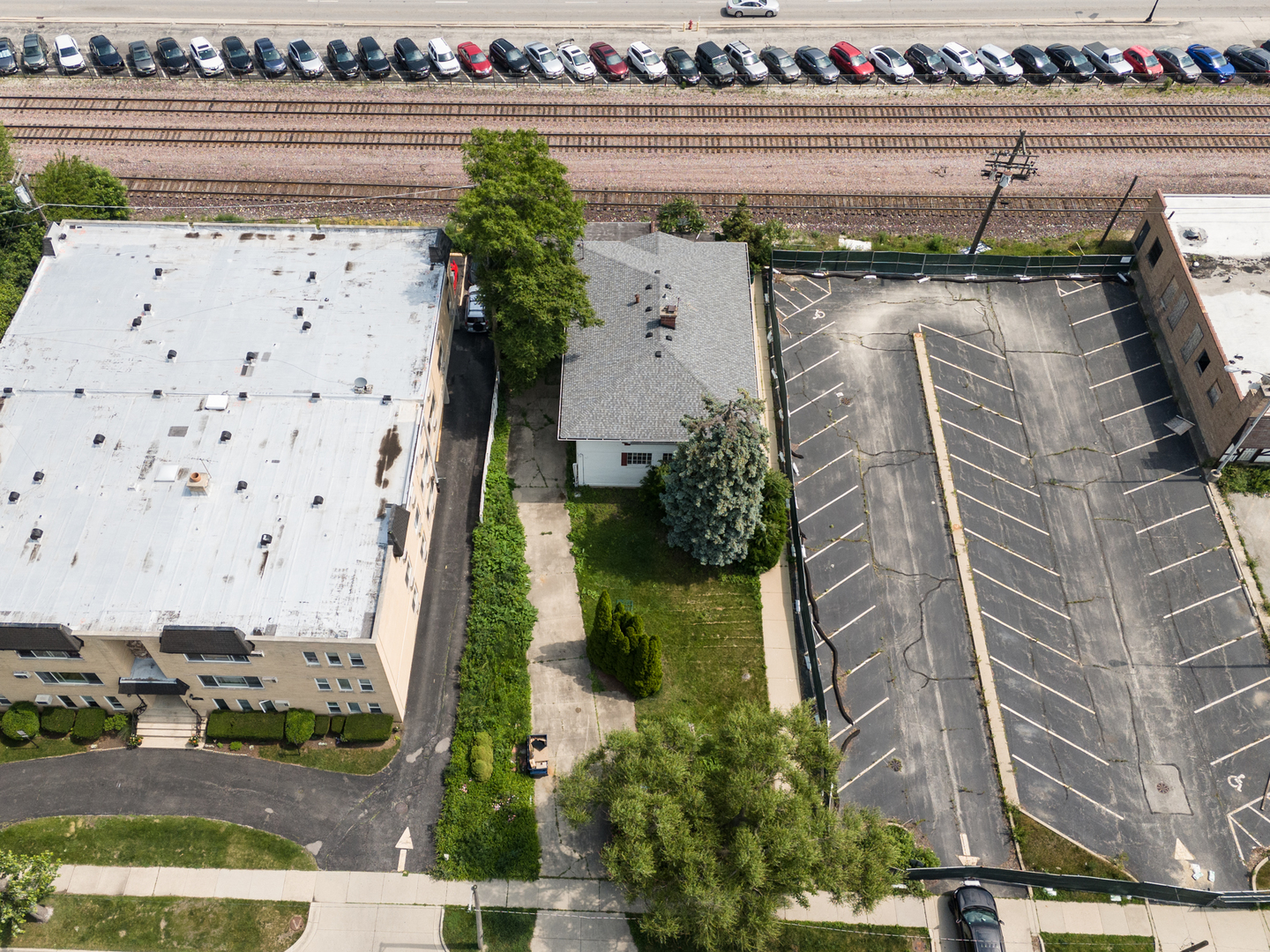 1330 Webford Avenue, Des Plaines, IL 60016