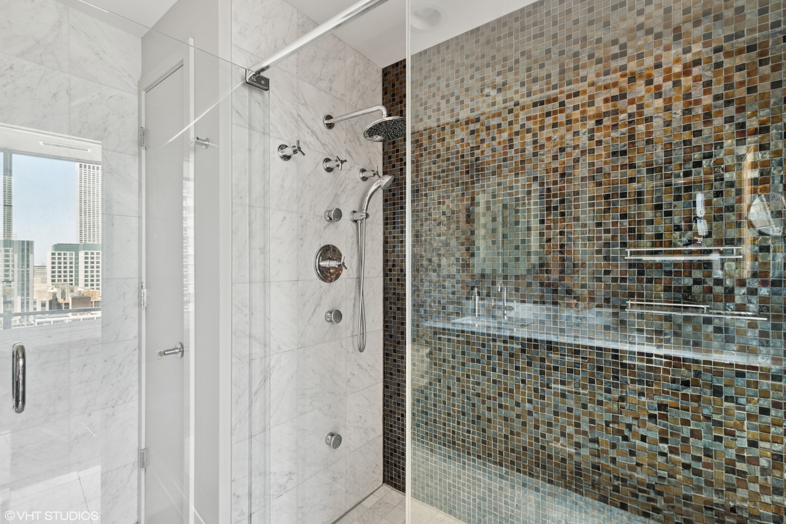 240 E Illinois Street #2702, Chicago, IL 60611