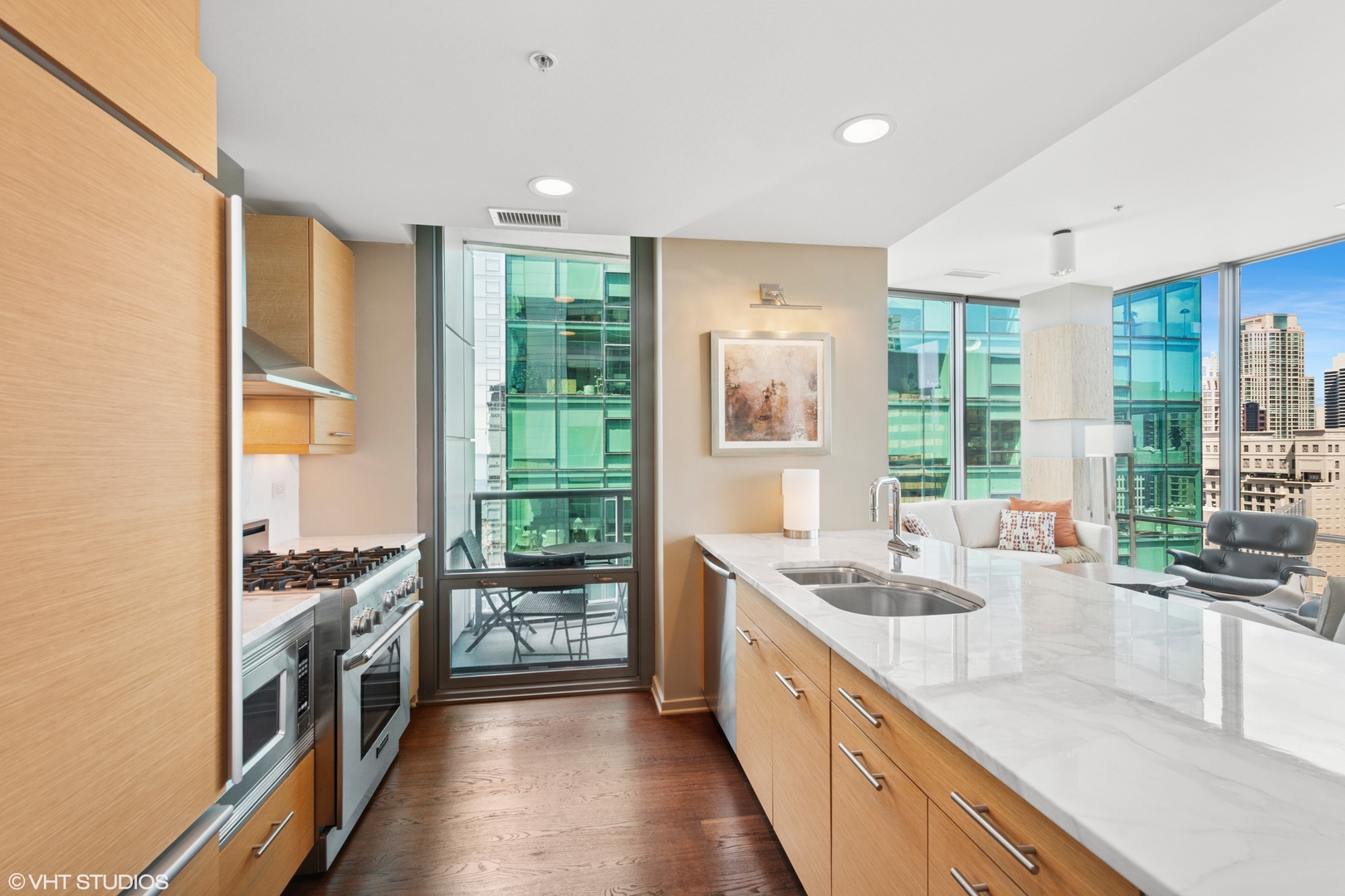 240 E Illinois Street #2702, Chicago, IL 60611
