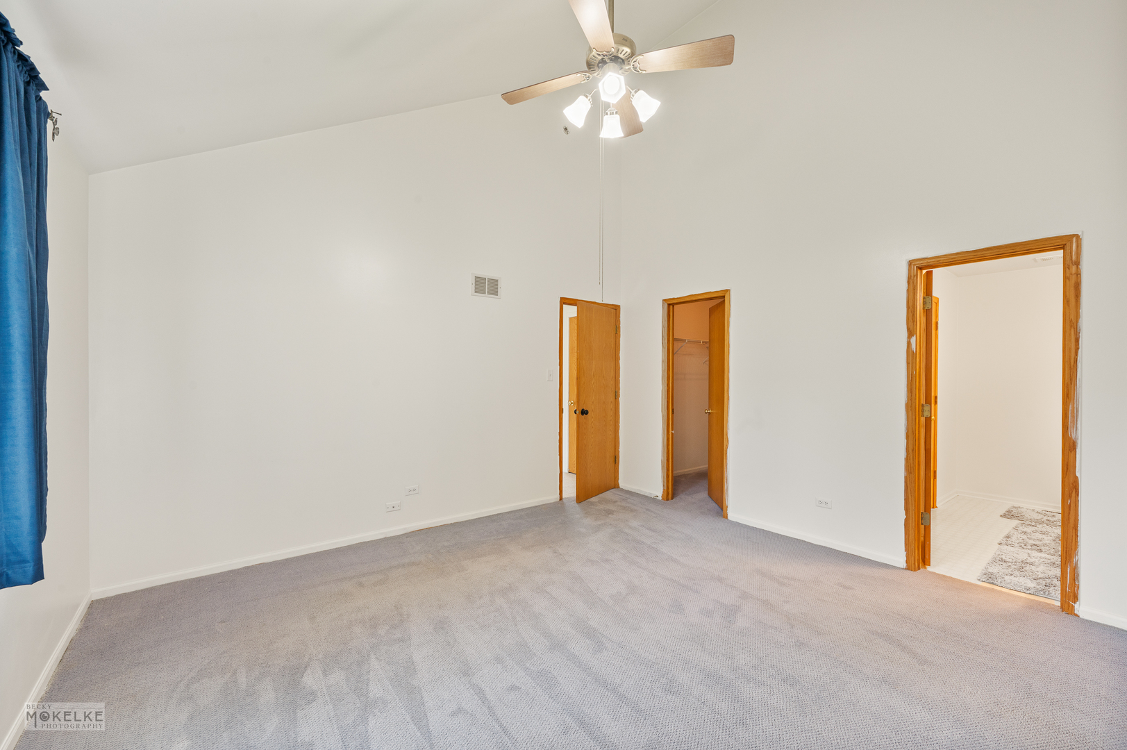 4320 River Glen Drive, Joliet, IL 60431
