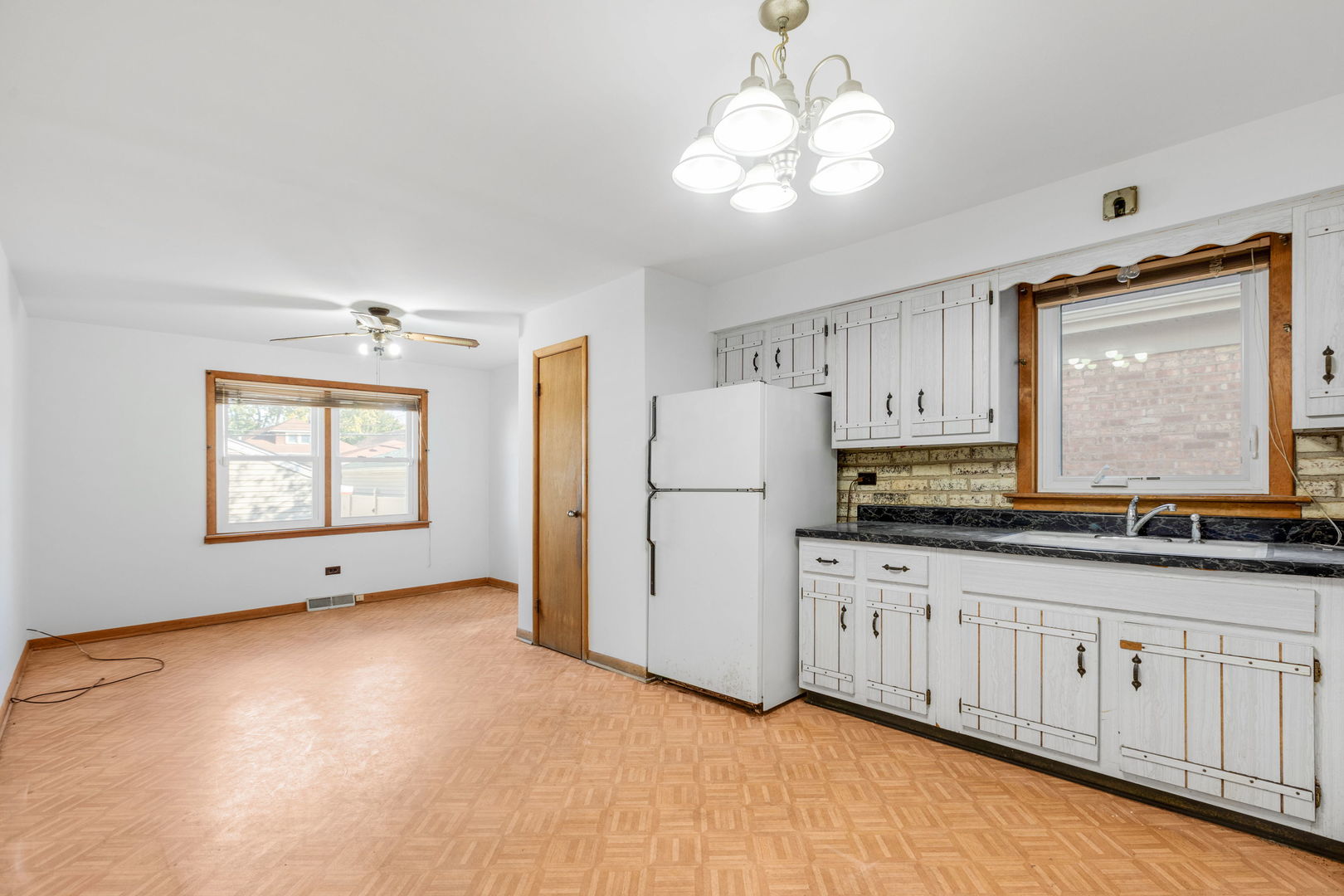 2119 N 75th Court, Elmwood Park, IL 60707