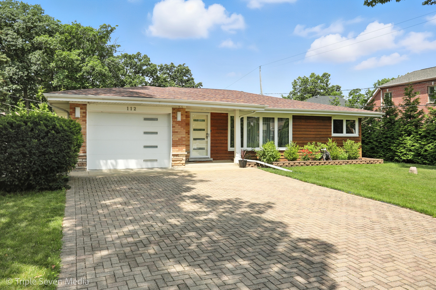 112 N Cedar Avenue, Wood Dale, IL 60191