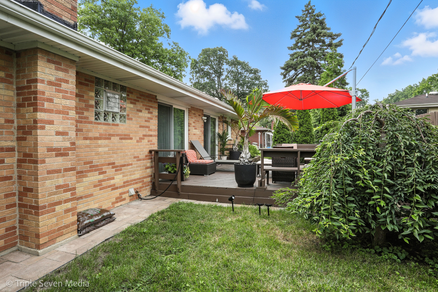112 N Cedar Avenue, Wood Dale, IL 60191