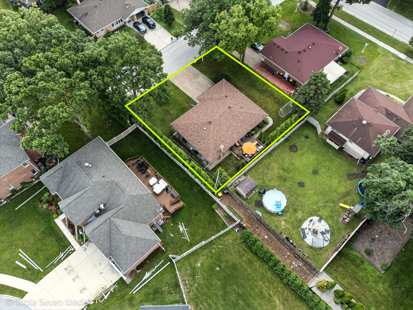 112 N Cedar Avenue, Wood Dale, IL 60191