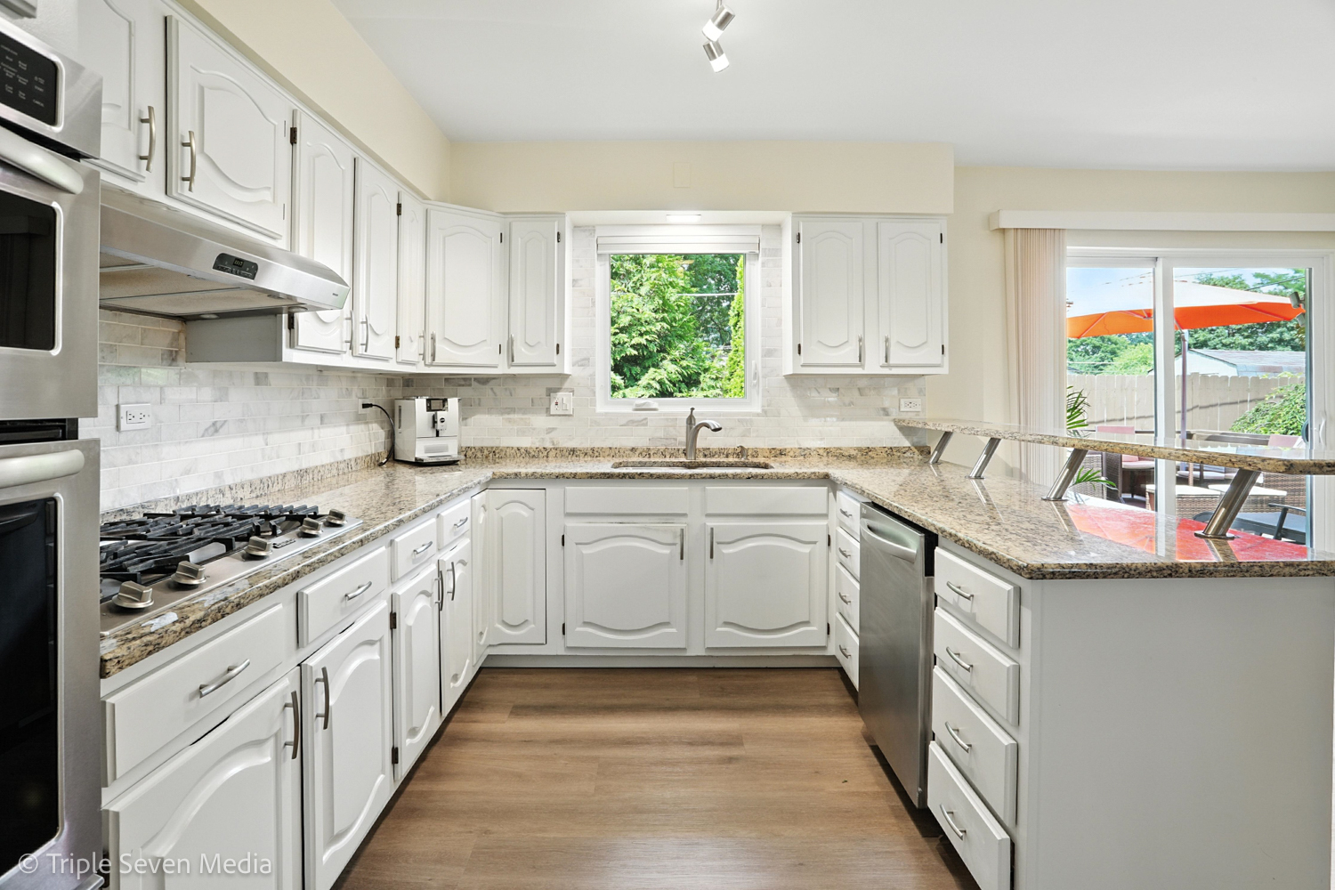 112 N Cedar Avenue, Wood Dale, IL 60191