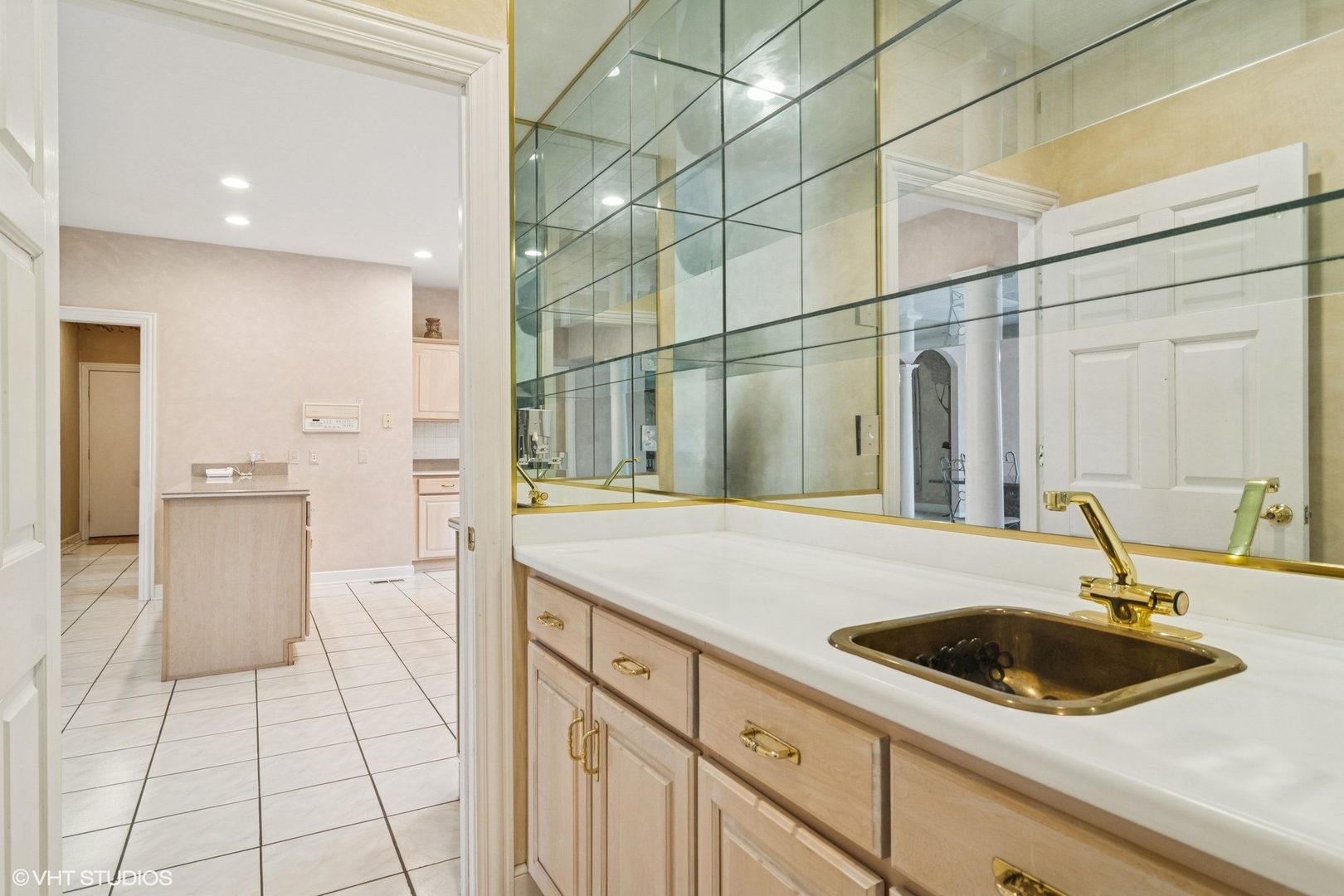 16 Forest Lane, South Barrington, IL 60010