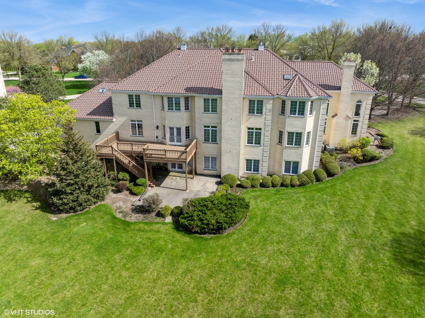 16 Forest Lane, South Barrington, IL 60010