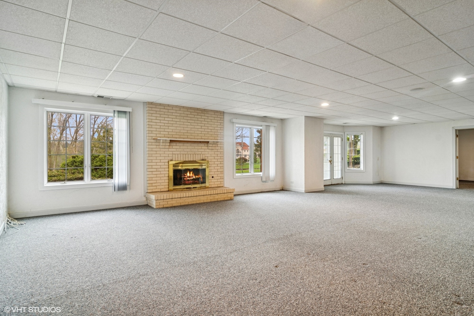 16 Forest Lane, South Barrington, IL 60010