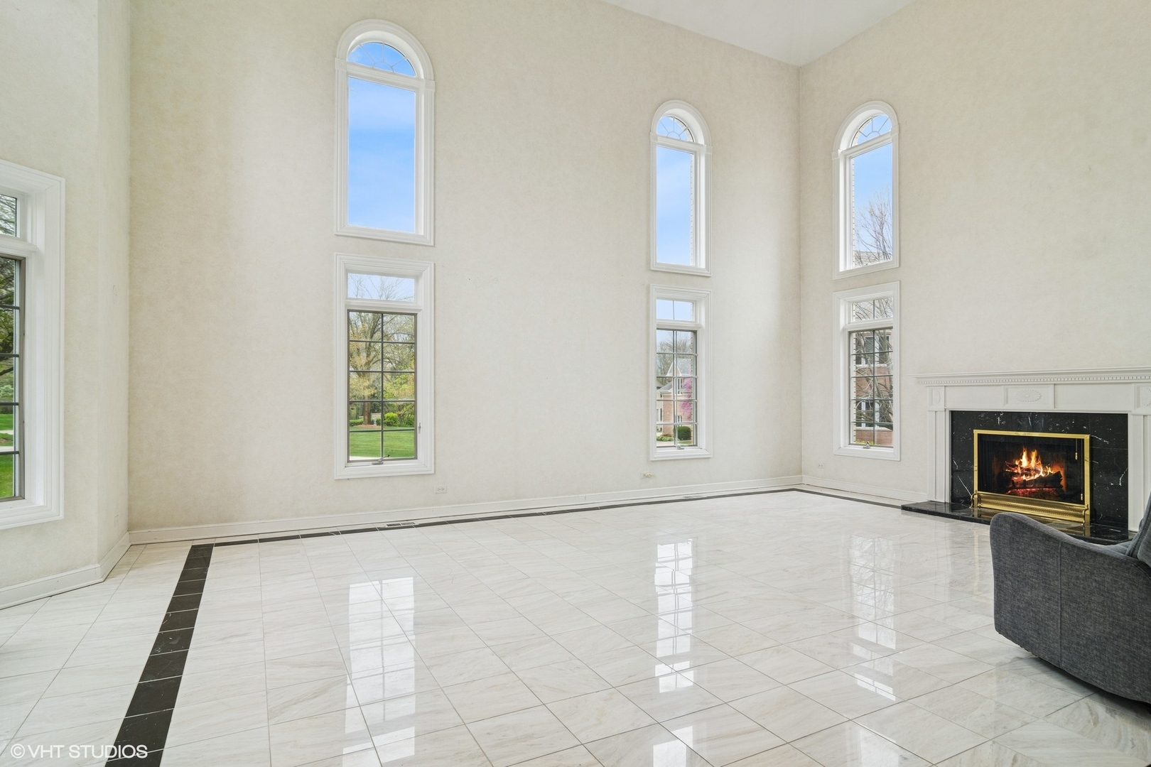 16 Forest Lane, South Barrington, IL 60010