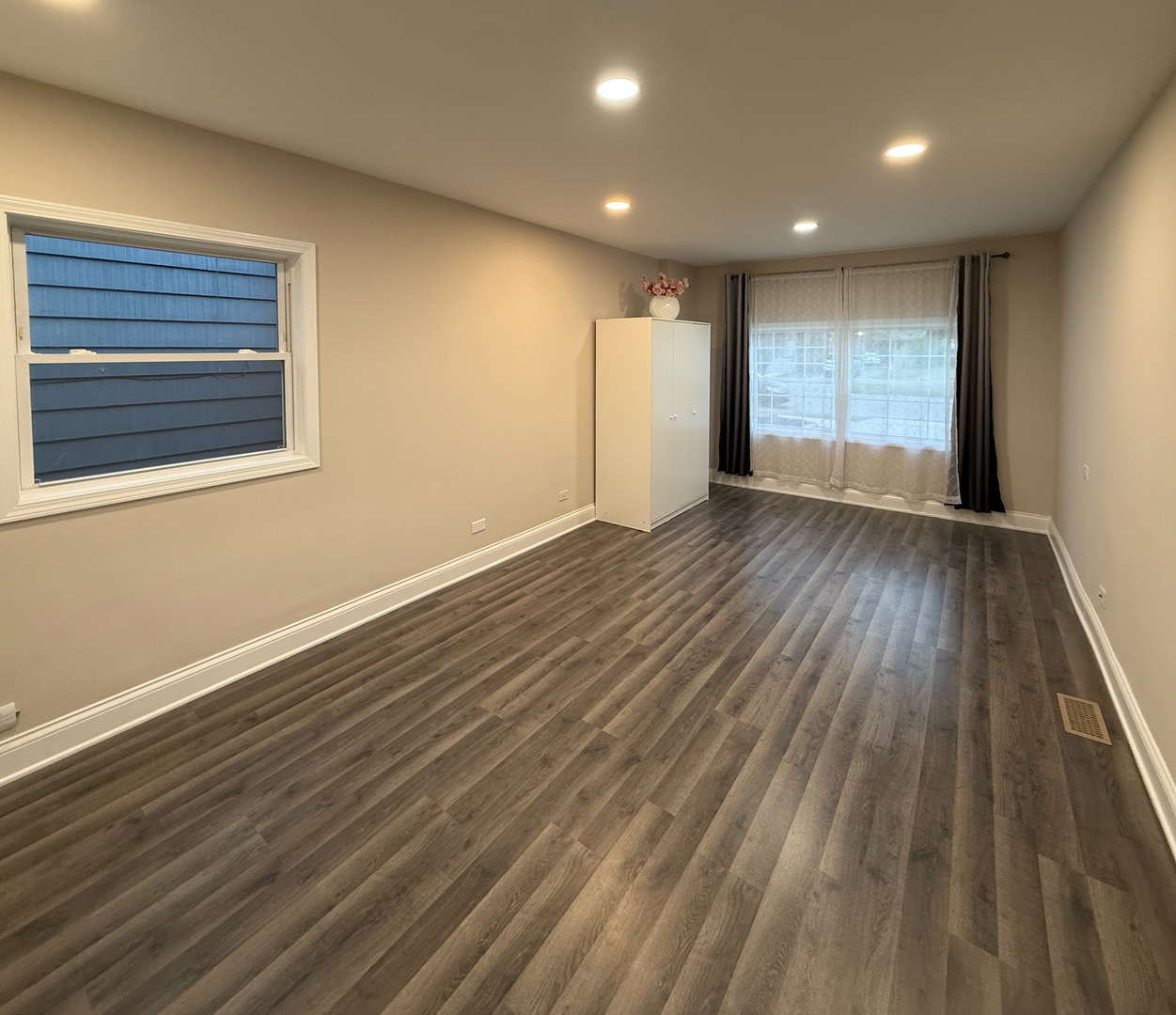 14507 Ridgeway Avenue, Midlothian, IL 60445
