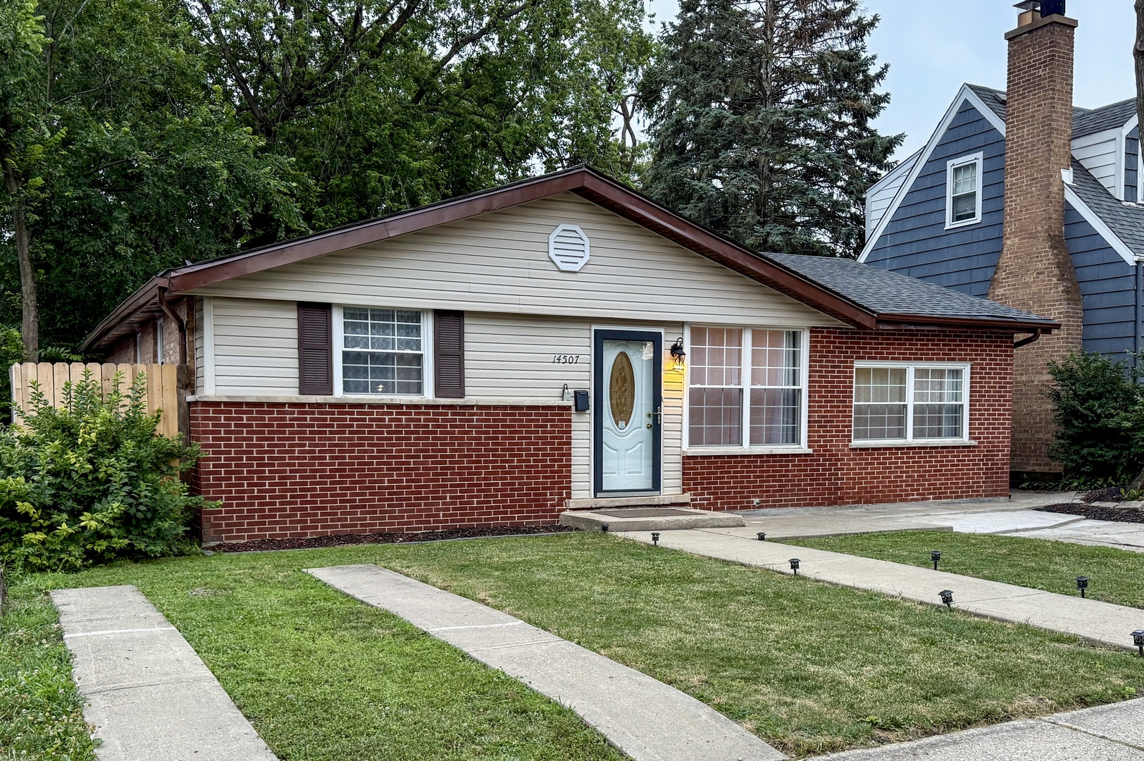 14507 Ridgeway Avenue, Midlothian, IL 60445