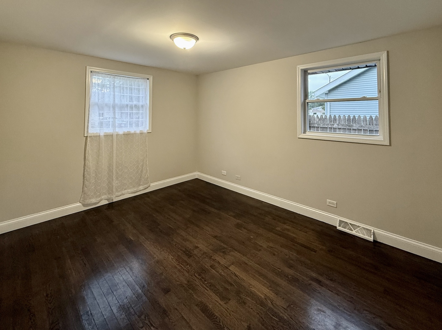 14507 Ridgeway Avenue, Midlothian, IL 60445
