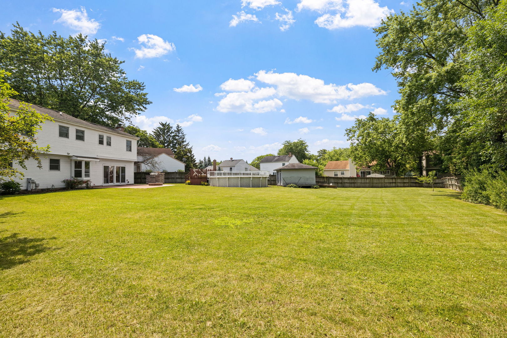 413 Northampton Court, Naperville, IL 60565