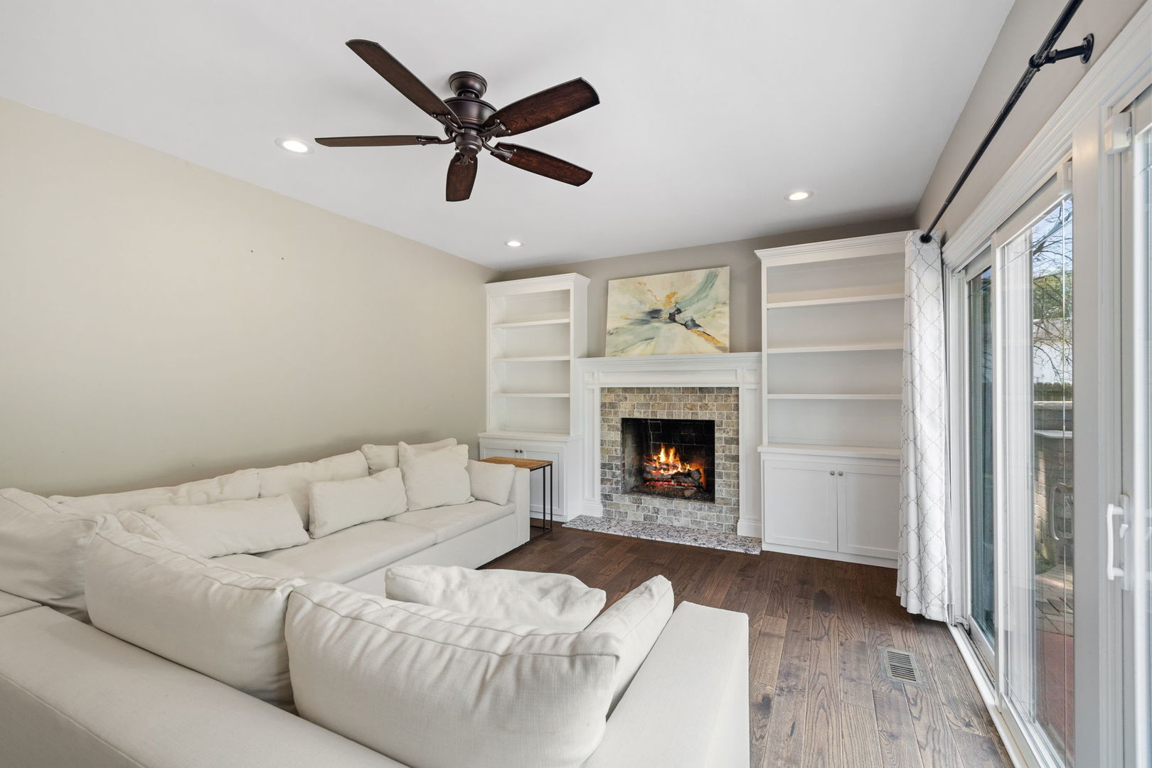 413 Northampton Court, Naperville, IL 60565