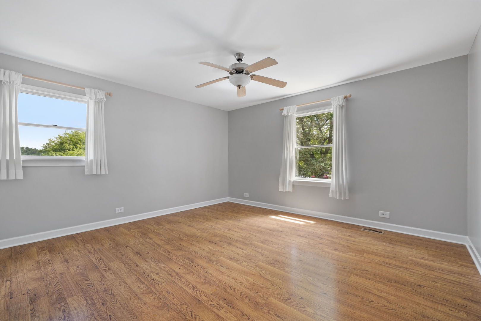 413 Northampton Court, Naperville, IL 60565