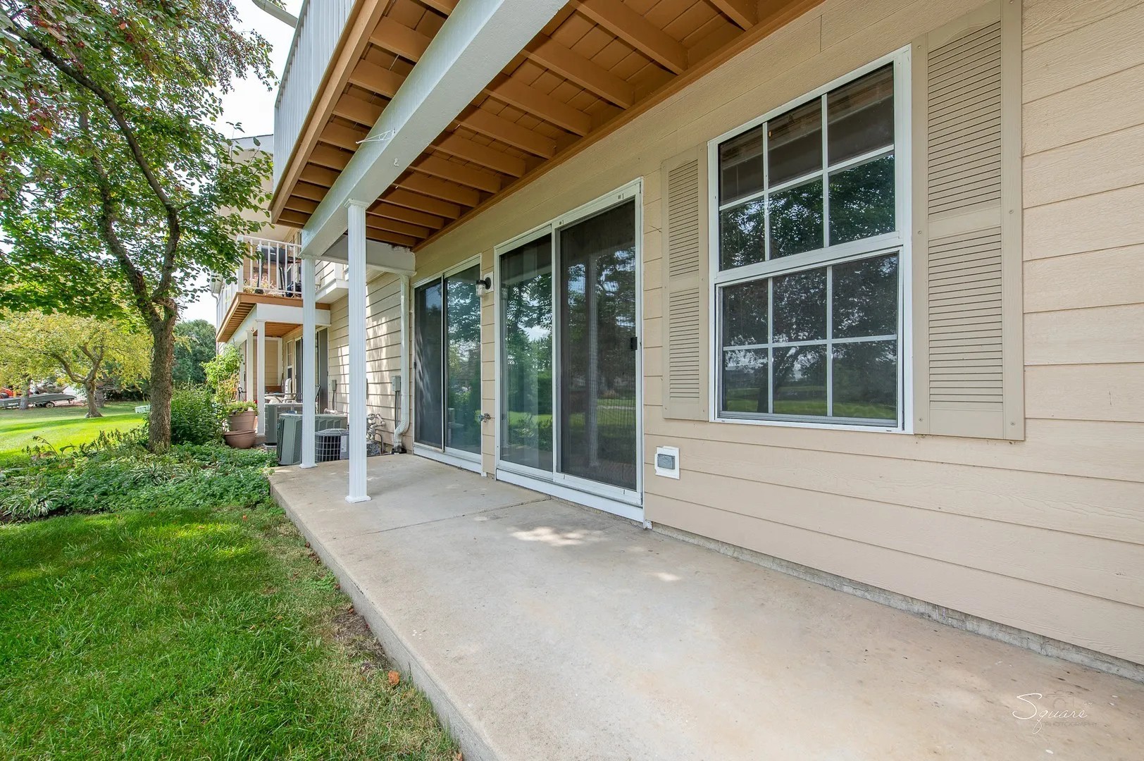 23 TAYLOR Court #A, Streamwood, IL 60107