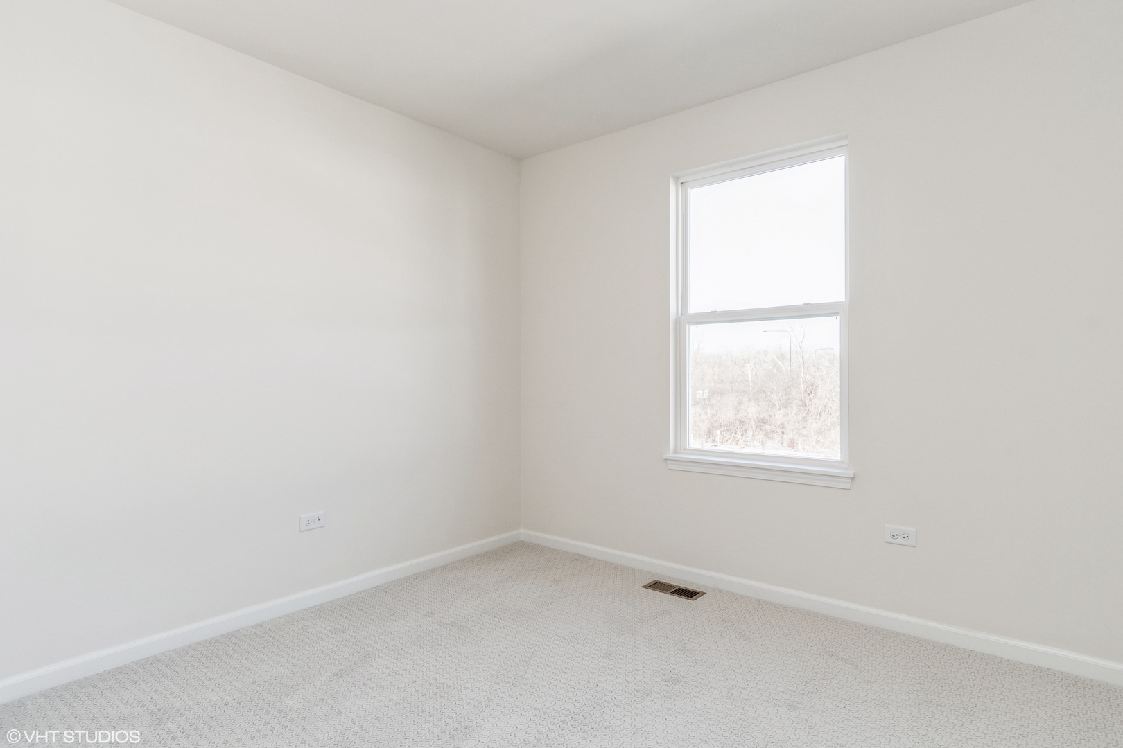 29W732 Cambridge Drive, Warrenville, IL 60555