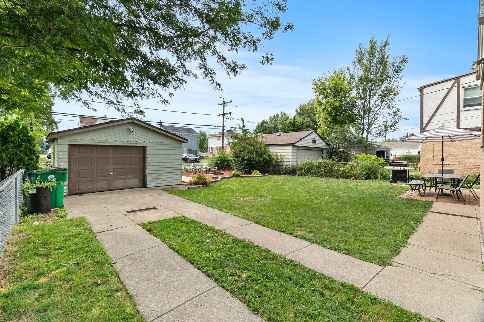 1516 Heidorn Avenue, Westchester, IL 60154