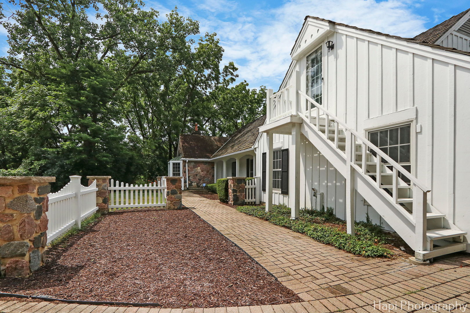 21956 N Hickory Hill Drive, Kildeer, IL 60047