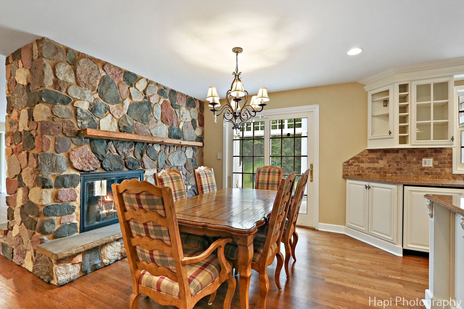 21956 N Hickory Hill Drive, Kildeer, IL 60047