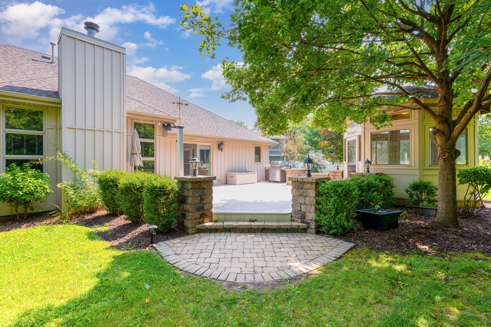 1228 Conquest Court, Shorewood, IL 60404