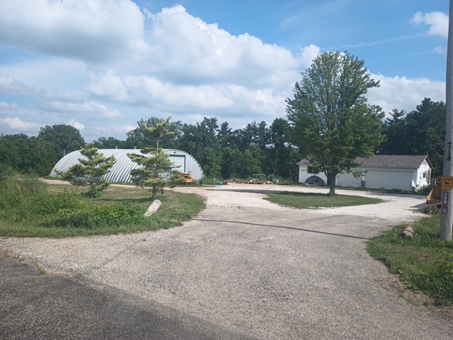 714 E County Line Road, Sparland, IL 61565